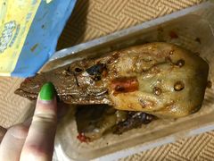 -周黑鸭(宁波鄞州区环球银泰城店)