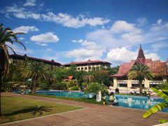 -西双版纳融创皇冠假日度假酒店