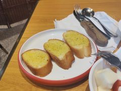 蒜香面包-斗牛士牛排(南京东路店)