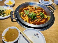 -邵汇大虾火锅(鲁迅路店)