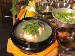 参鸡汤-姜虎东白丁烤肉(恒隆广场店)