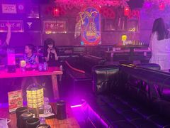 -喜鹊音乐酒馆(西街店)