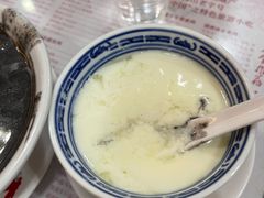 -周大娘牛乳(旧寨古村总店)