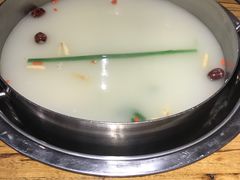 -龙记斑鱼火锅鲜切牛肉自助(红山路店)