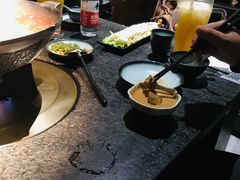 -湊湊火锅·茶憩(新中关购物中心店)