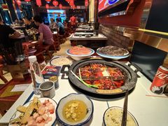 -爱你您·自家鱼塘·活水喷泉鱼火锅(八里店)