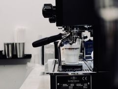 DIRTY-麻雀咖啡SPARROW COFFEE(十全街店)