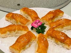 蜜汁叉烧酥-利苑酒家(合景国际金融广场店)