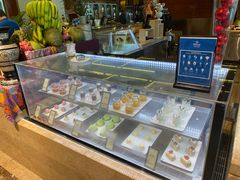 -大中华希尔顿酒店-念自助餐·嗨啤·小龙虾