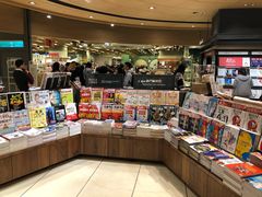 -诚品(信义店)