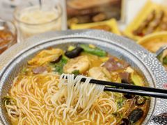 -谭仔米线(皇庭广场店)