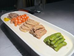 -HOMES上海本帮菜(襄阳公园店)