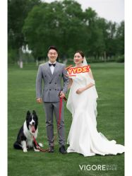 -雪中彩影婚纱摄影·微光艺术中心