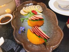 清酒鹅肝配鳗鱼卷-柒园·三十年创意杭帮菜(龙湖滨江天街店)