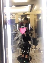 -AKOZO Beauty Salon