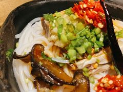 过桥米线-都氏家DUSJOY(翡翠城店)