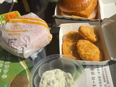 -麦当劳(假日广场店)