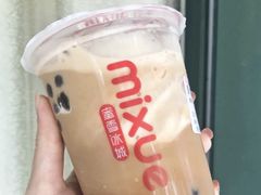 摩卡摇摇奶昔-蜜雪冰城(三岔街湖滨店)