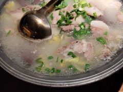 -蜜桃餐厅·伴山(湖滨商业街店)