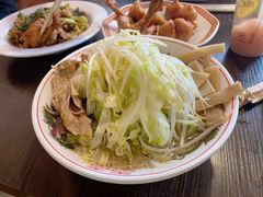 二郎系拉面-拉面莊夢語＆中华料理八椿