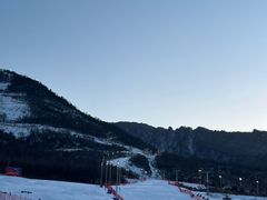 -鳌山滑雪度假区