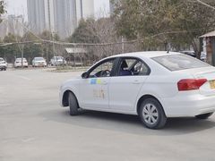 -郑州高新·万科广场