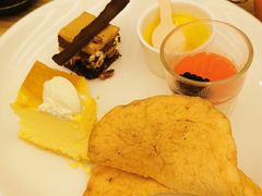-怡咖啡海鲜自助餐厅(浦东香格里拉店)