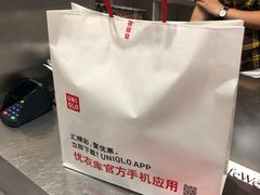 -优衣库(上海虹口龙之梦店)