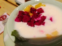 缤纷水果椰奶-弄堂小笼包(天津南开大悦城店)