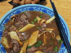 -门框胡同百年卤煮(鸟巢店)