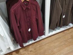 -优衣库(南宁安吉万达广场店)