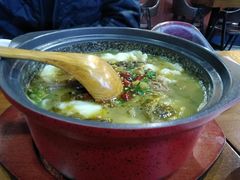 -周鱼小馆石锅酸菜鱼(活力汇店)