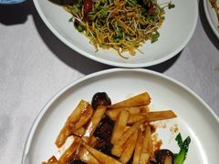 -鸭王烤鸭店(三里河店)