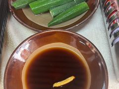 -猪三哥肥肠鸡川菜小炒
