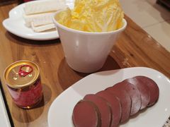 -九码头重庆毛肚火锅(棠岗店)
