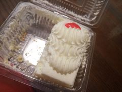 -红宝石·鲜奶小方·海派西点房(金杨店)