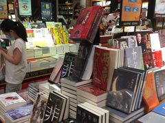 -西西弗书店&矢量咖啡(壹方购物中心店)
