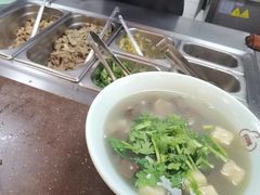 -回味鸭血粉丝汤(新城市广场店)