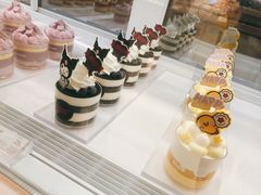 -好利来(上海长宁龙之梦店)