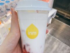 树莓酸奶-一鸣真鲜奶吧(龙江地铁站店)