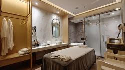 -香港倾城国际·美容美体中心