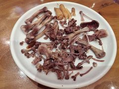 -长寿参鸡汤(朝韩风情街店)