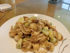 -赶海部落海鲜城(海阳路店)