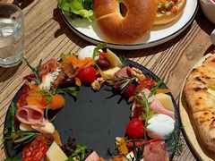 -Common Table · Brunch & Coffee