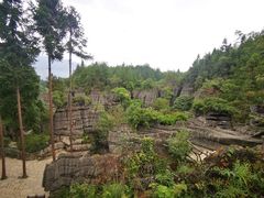 -梭布垭石林景区