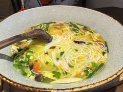 -芸南道·过桥米线(昆明老街旗舰店)