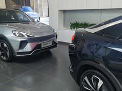 -ARCFOX极狐(世纪金源店)