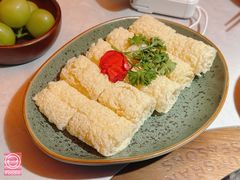 -芸山季·云南野生菌火锅(人民广场来福士店)