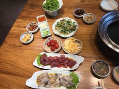 -金石青云炭火烤肉店(中房上东花墅店)