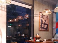大堂-炉小二铜锅牛蛙•川湘菜(三里屯店)